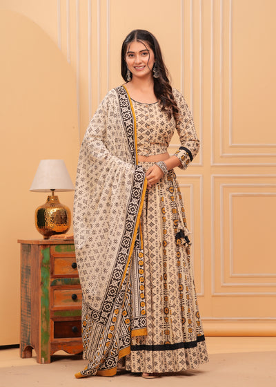 Festive Fusion Blockprinted Creamy Beige Lehanga Choli Set