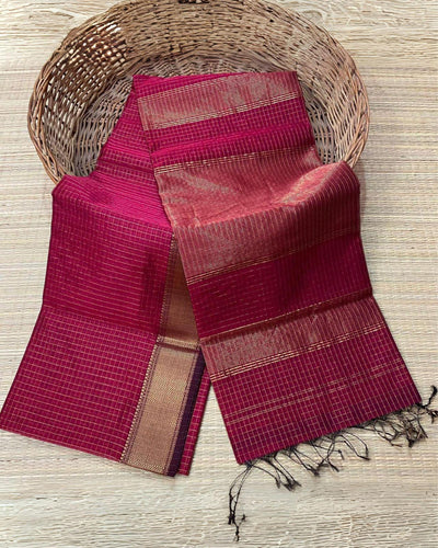 Burgundy Allover Checks Handloom Maheshwari Silk Saree | Lakeer
