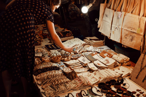 How Handmade Products Support Responsible Consumption