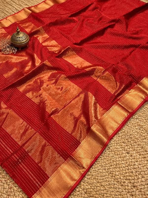Indiehaat | Pure Maheshwari Silk Saree Red Zari Checks