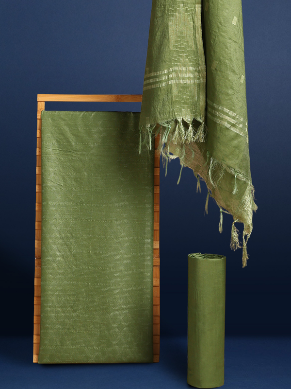 Katan Silk Eclipsing Handcrafted Green Suit