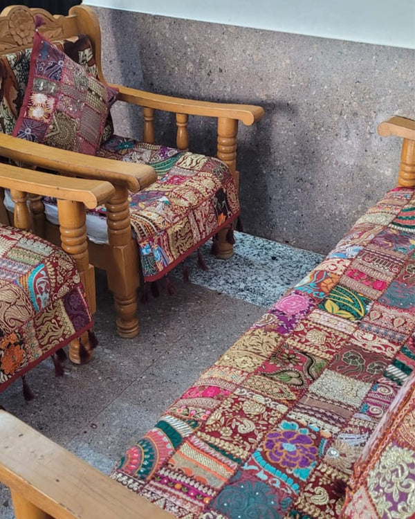 Indiehaat|Kambadiya Maroon Sofa Throw & Cushion Cover|Elegant DÃƒÂ©cor