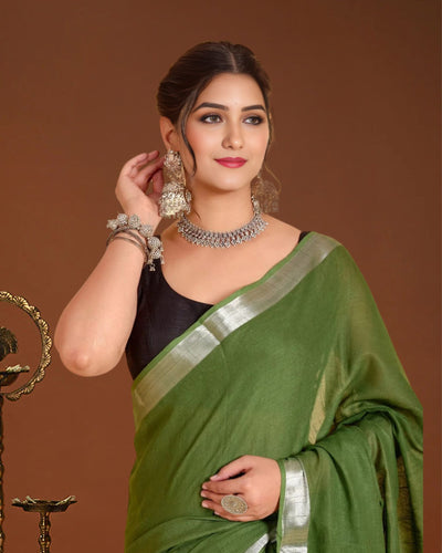 Indiehaat | Linen Hand Dyed Strped Pallu Saree Green