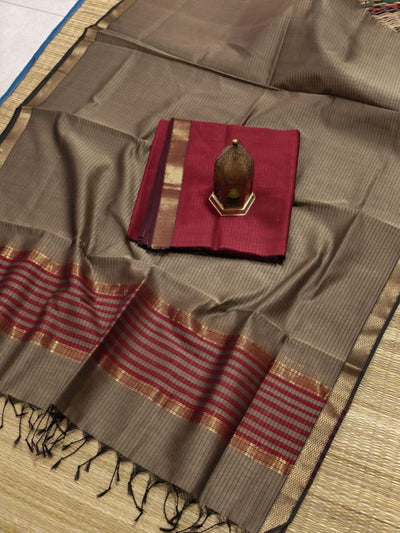 Indiehaat | Maheshwari Silk Zari Border Suit Red & Beige