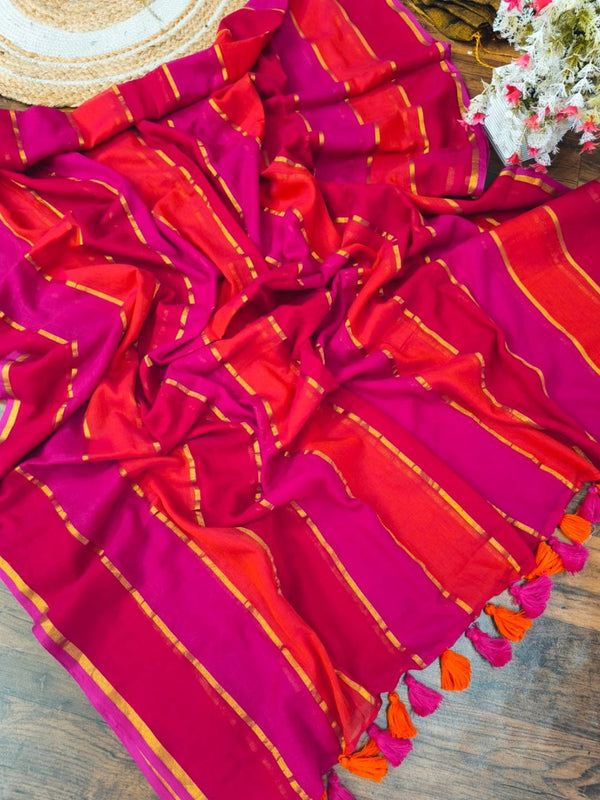 Indiehaat | Pure Mul Cotton Embroidery Saree Pink & Red