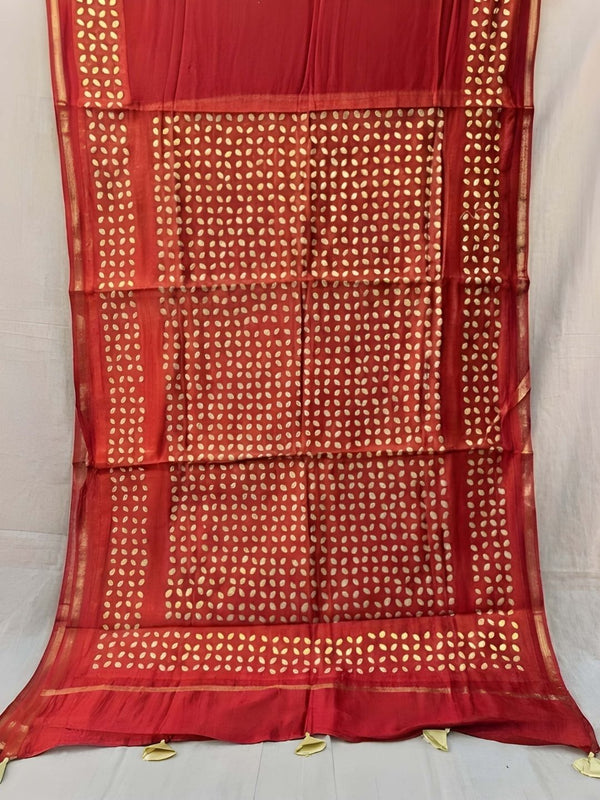 Indiehaat | Pure Chandei Silk Applique Saree Red