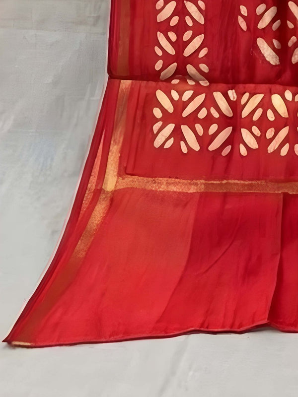 Indiehaat | Pure Chandei Silk Applique Saree Red