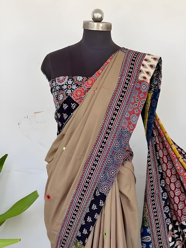 Indiehaat | Pure Mul Cotton Kantha Saree Brown