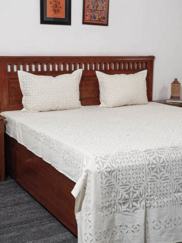 Indiehaat | Applique Double Bedsheet White