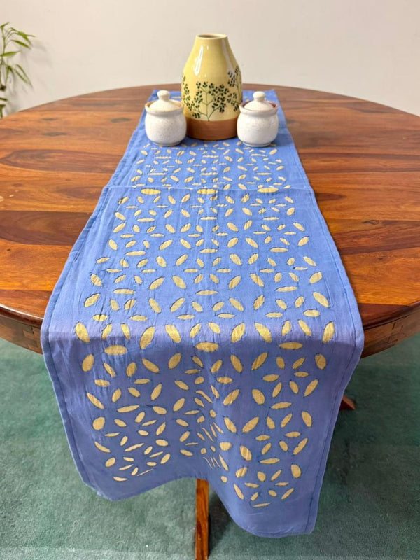 Indiehaat | Applique Cotton Table Runner & Mat Set Blue
