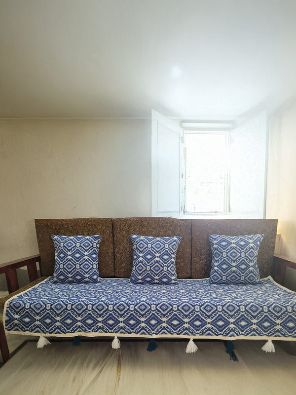 Indiehaat | Cotton Sofa Throw & Cushion Cover Blue