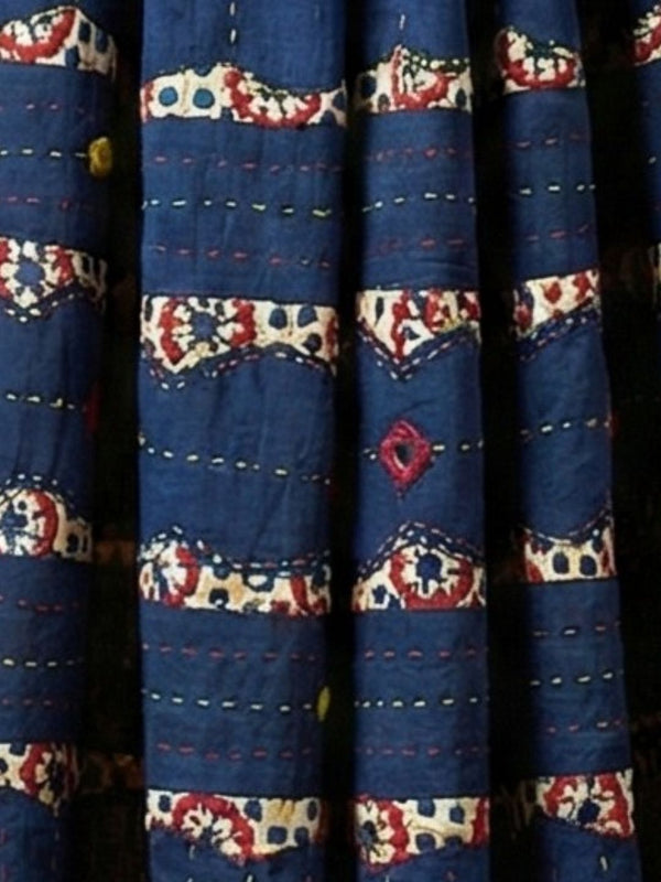 Indiehaat | Applique Kantha Pure Mul Cotton Dupatta Blue