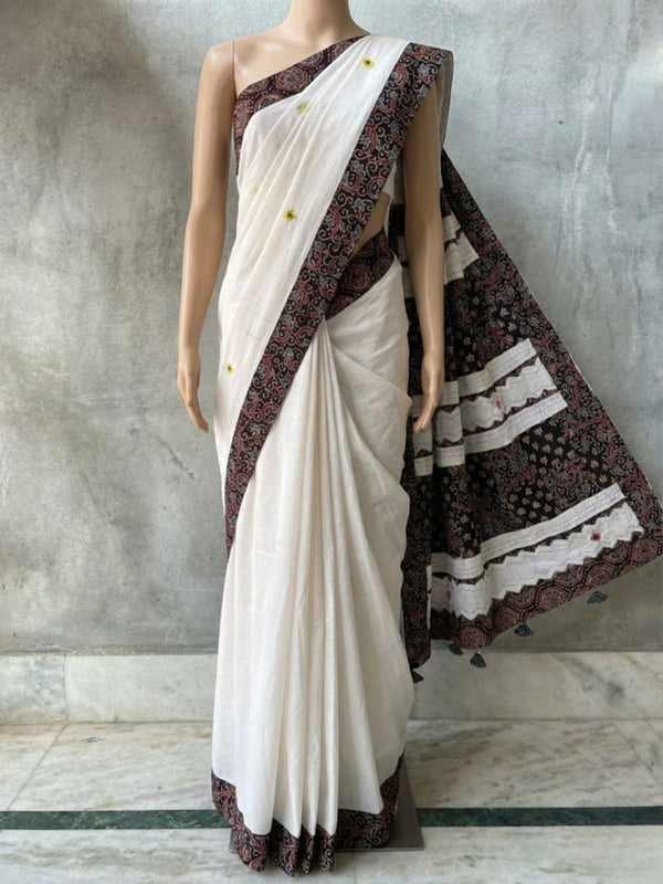 Indiehaat | Ajrakh Patch Work Pure Mul Cotton Saree White