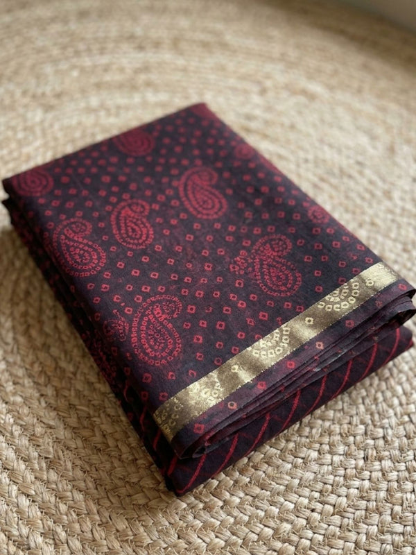 Indiehaat | Kota Doria Lehariya Bandhej Saree Red