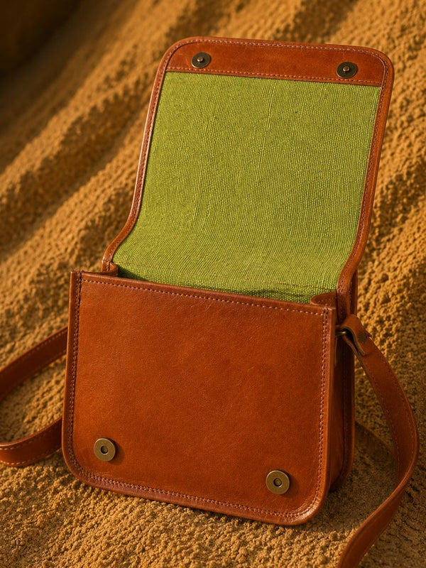 Indiehaat | Pure Leather Sling Bag Tobacco Brown