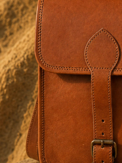 Indiehaat | Pure Leather Sling Bag Aged Brown