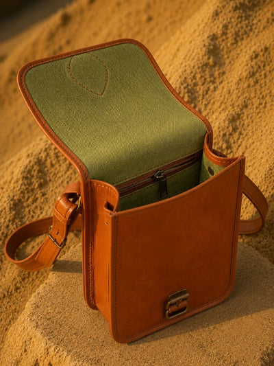 Indiehaat | Pure Leather Sling Bag Aged Brown
