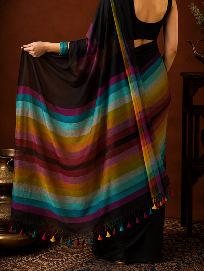 Indiehaat | Pure Handloom Mul Cotton Saree with Striped Pallu