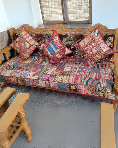 Indiehaat|Kambadiya Maroon Sofa Throw & Cushion Cover|Elegant DÃƒÂ©cor