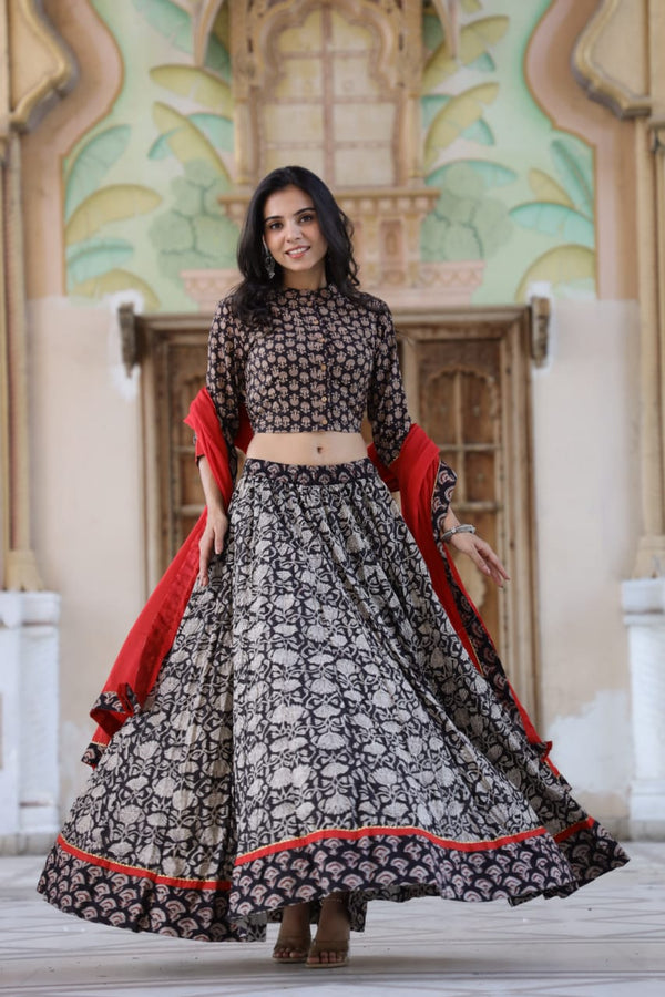 Cotton Lehanga Mulmul Dupatta Violet 20% Off - IndieHaat