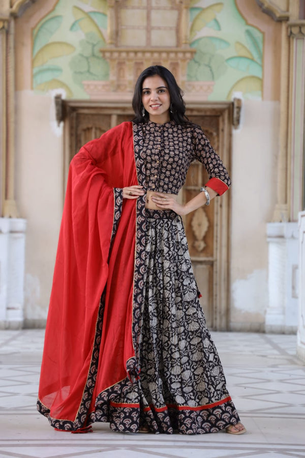 Cotton Lehanga Mulmul Dupatta Violet 20% Off - IndieHaat